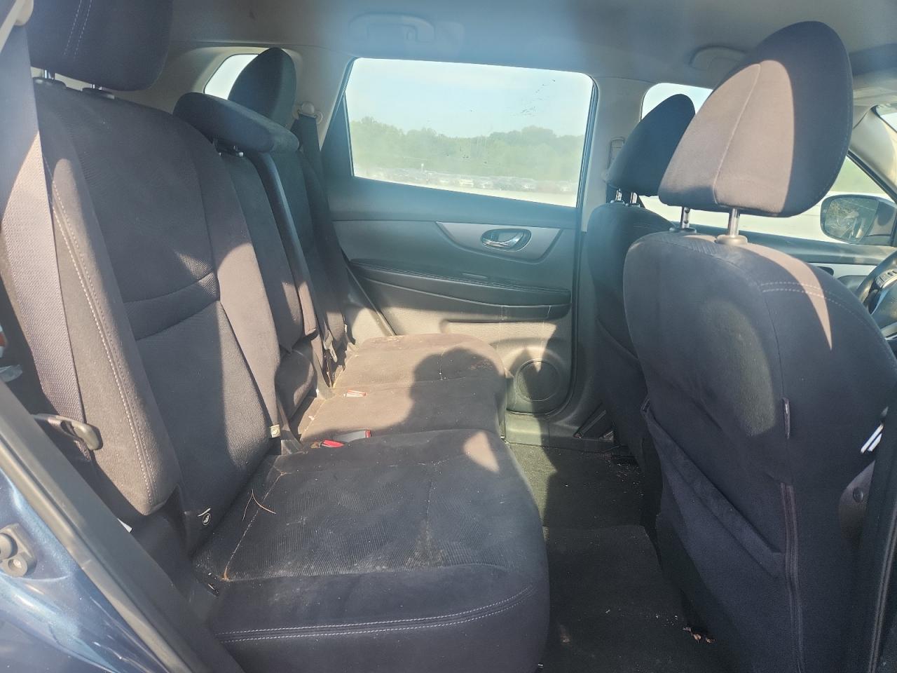 2016 Nissan Rogue S VIN: JN8AT2MT0GW001916 Lot: 83780665