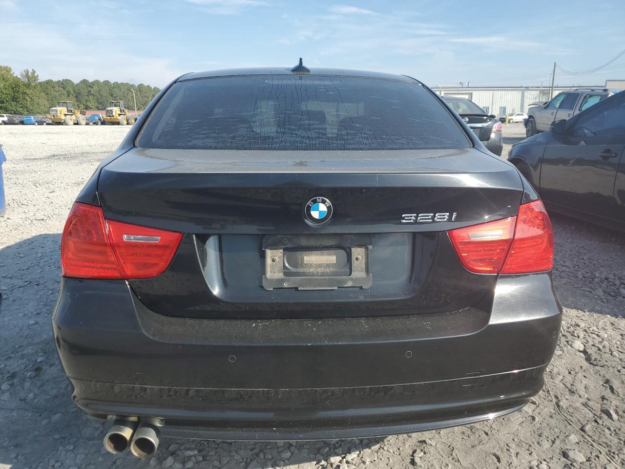 2011 BMW 328 I VIN: WBAPH7G50BNN03368 Lot: 81140065