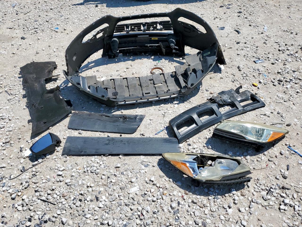 2016 Ford Escape Se VIN: 1FMCU0GX8GUB06733 Lot: 71703195