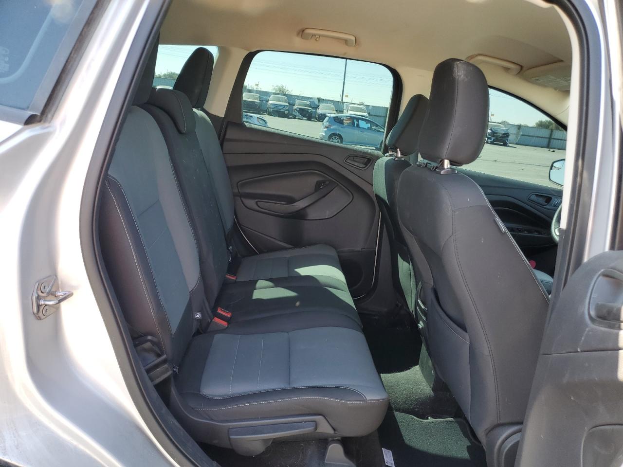 2018 Ford Escape S VIN: 1FMCU0F78JUB20561 Lot: 81728865