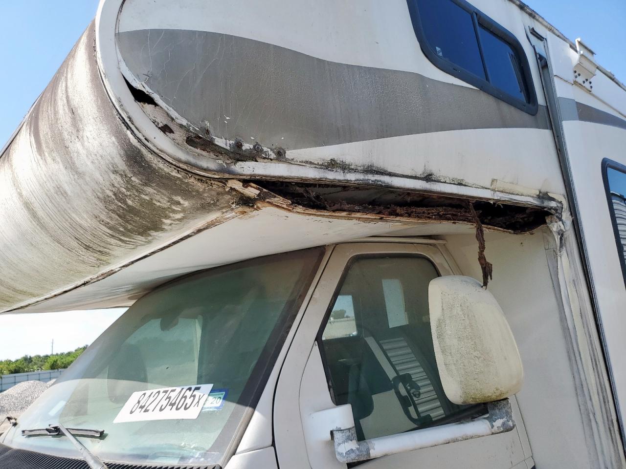 2005 Ford Econoline E450 Super Duty Cutaway Van VIN: 1FDXE45S35HA32267 Lot: 84275465