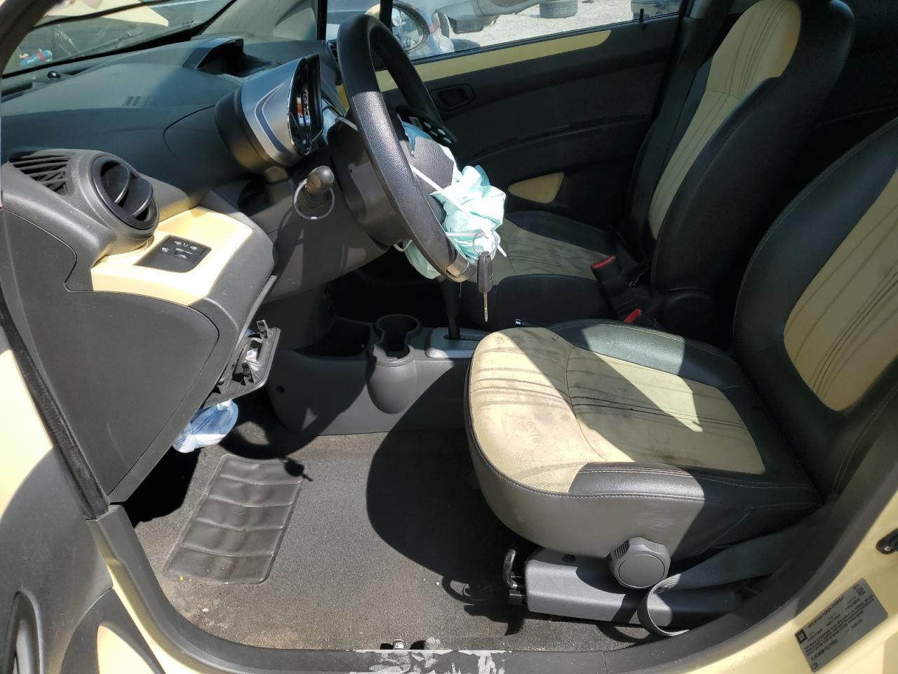 2015 Chevrolet Spark Ls VIN: KL8CB6S91FC710823 Lot: 80027055