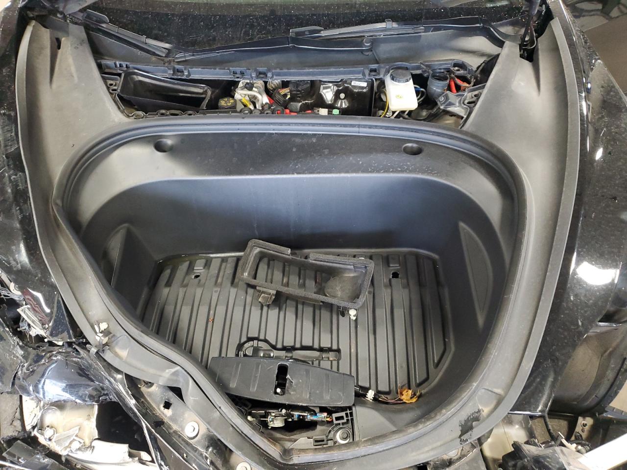 2023 Tesla Model 3 VIN: 5YJ3E1EB6PF688452 Lot: 71325715