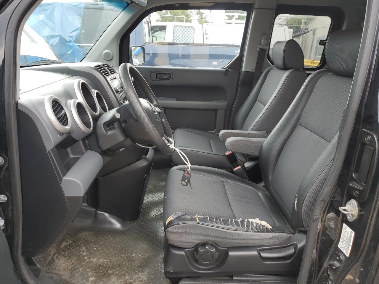 2004 Honda Element Ex VIN: 5J6YH28554L039592 Lot: 81365765