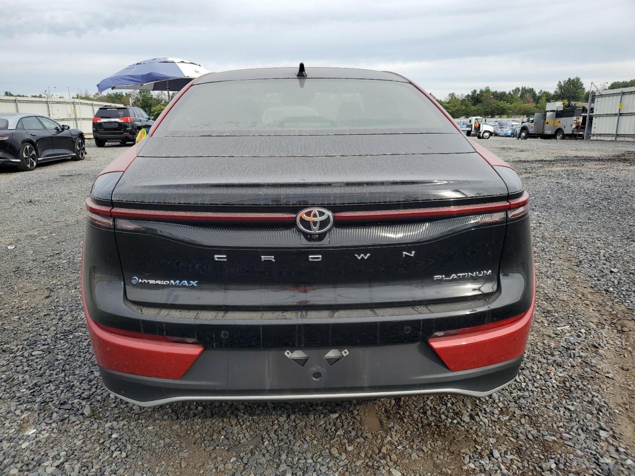2024 Toyota Crown Platinum VIN: JTDAFAAF7R3008975 Lot: 72038765