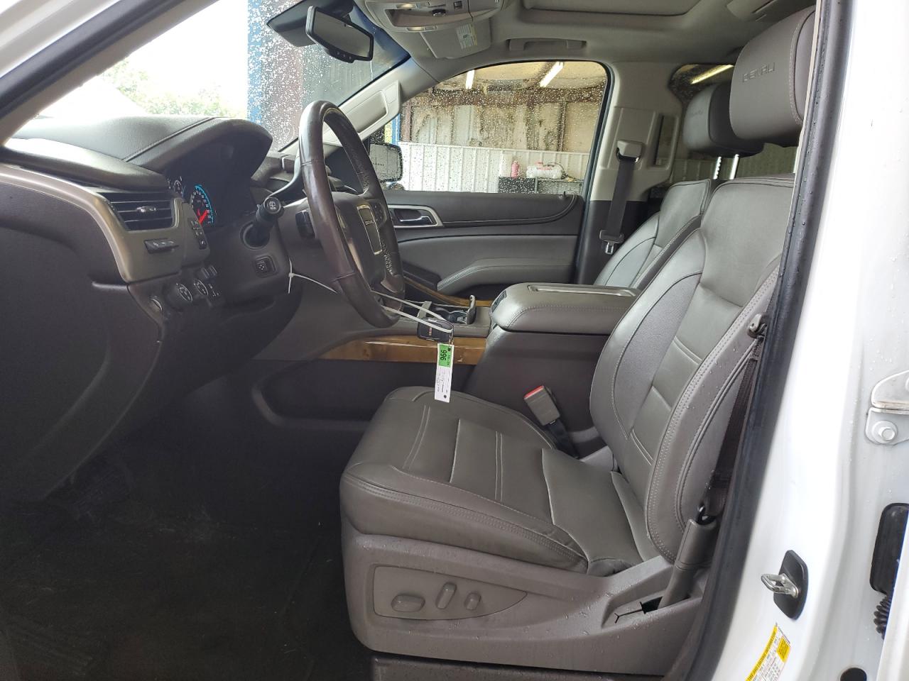 2017 GMC Yukon Xl Denali VIN: 1GKS2HKJ2HR244400 Lot: 80612595