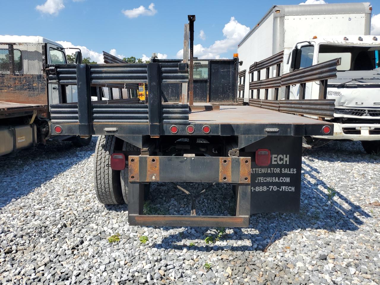 2000 International 4000 4700 VIN: 1HTSCAAM3YH234687 Lot: 69652115