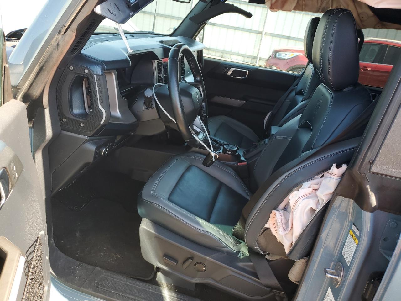 2021 Ford Bronco Base VIN: 1FMDE5BH6MLA84666 Lot: 81859365