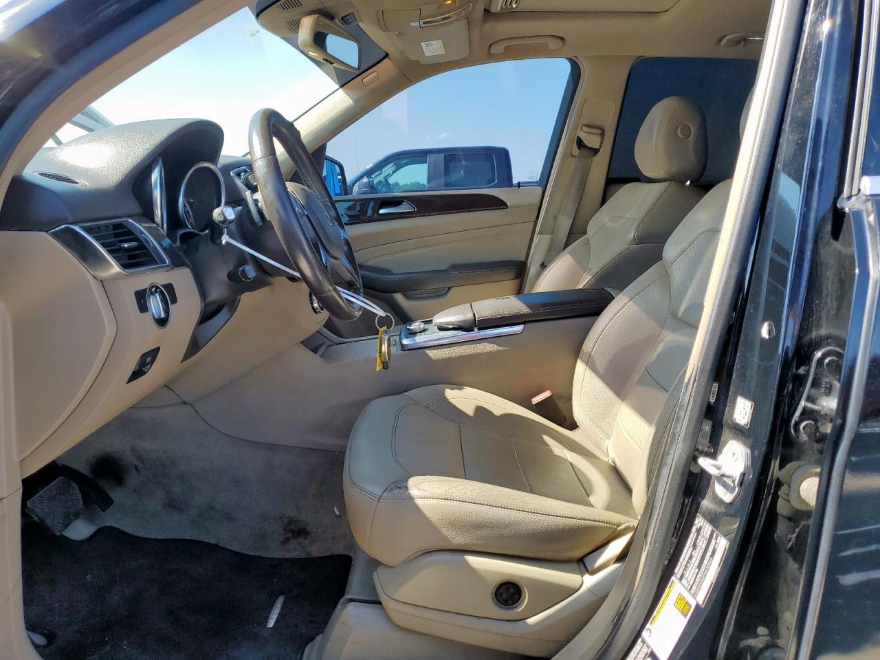 2015 Mercedes-Benz Ml 350 VIN: 4JGDA5JB2FA570544 Lot: 80223545