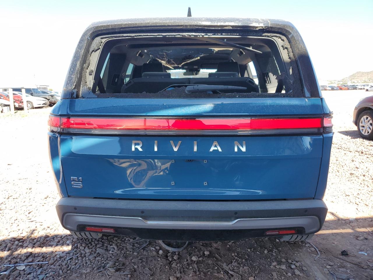 2024 Rivian R1S Adventure VIN: 7PDSGCBA3RN032705 Lot: 84604395