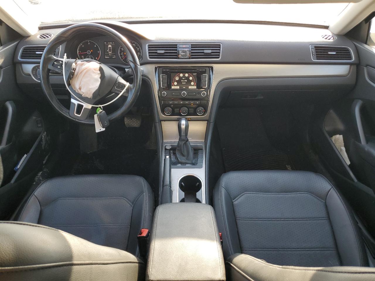 2015 Volkswagen Passat Se VIN: 1VWBV7A38FC121956 Lot: 84760965