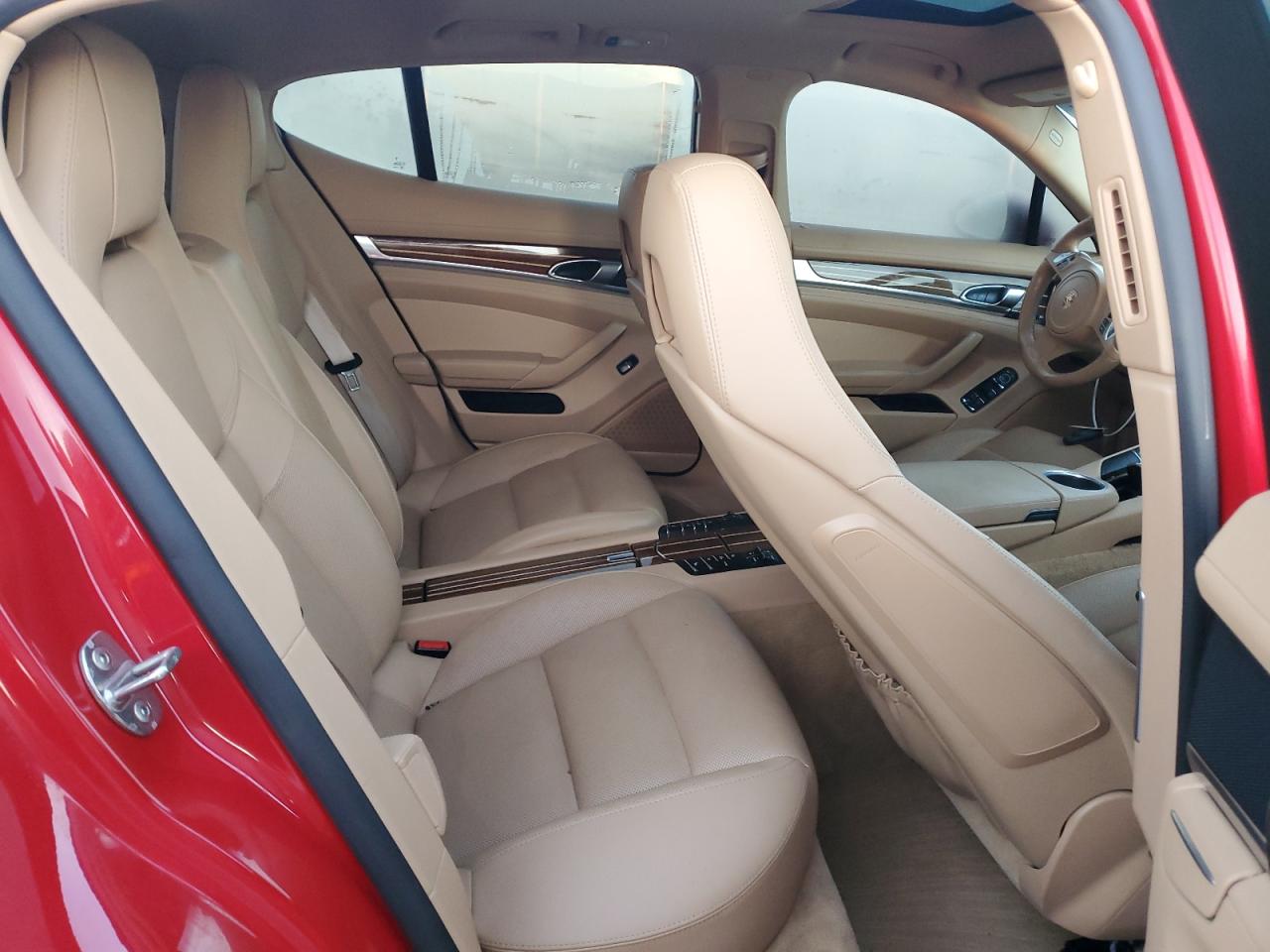 2015 Porsche Panamera 2 VIN: WP0AA2A76FL005722 Lot: 83974295