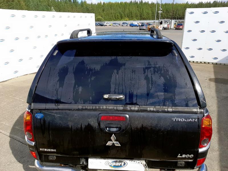 2013 MITSUBISHI L200 TROJA