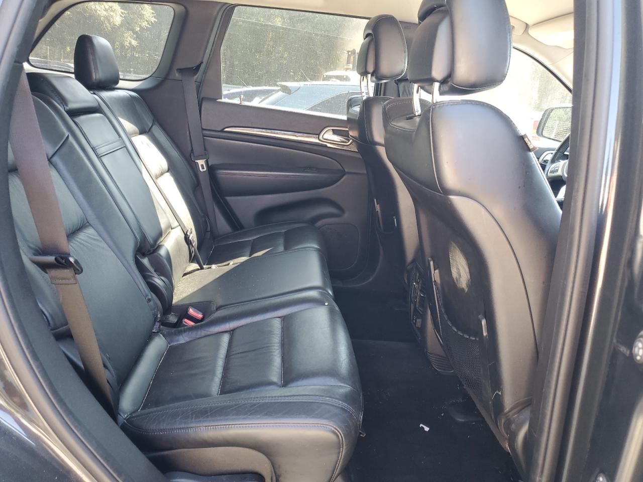 2011 Jeep Grand Cherokee Laredo VIN: 1J4RR4GG5BC655726 Lot: 70852925