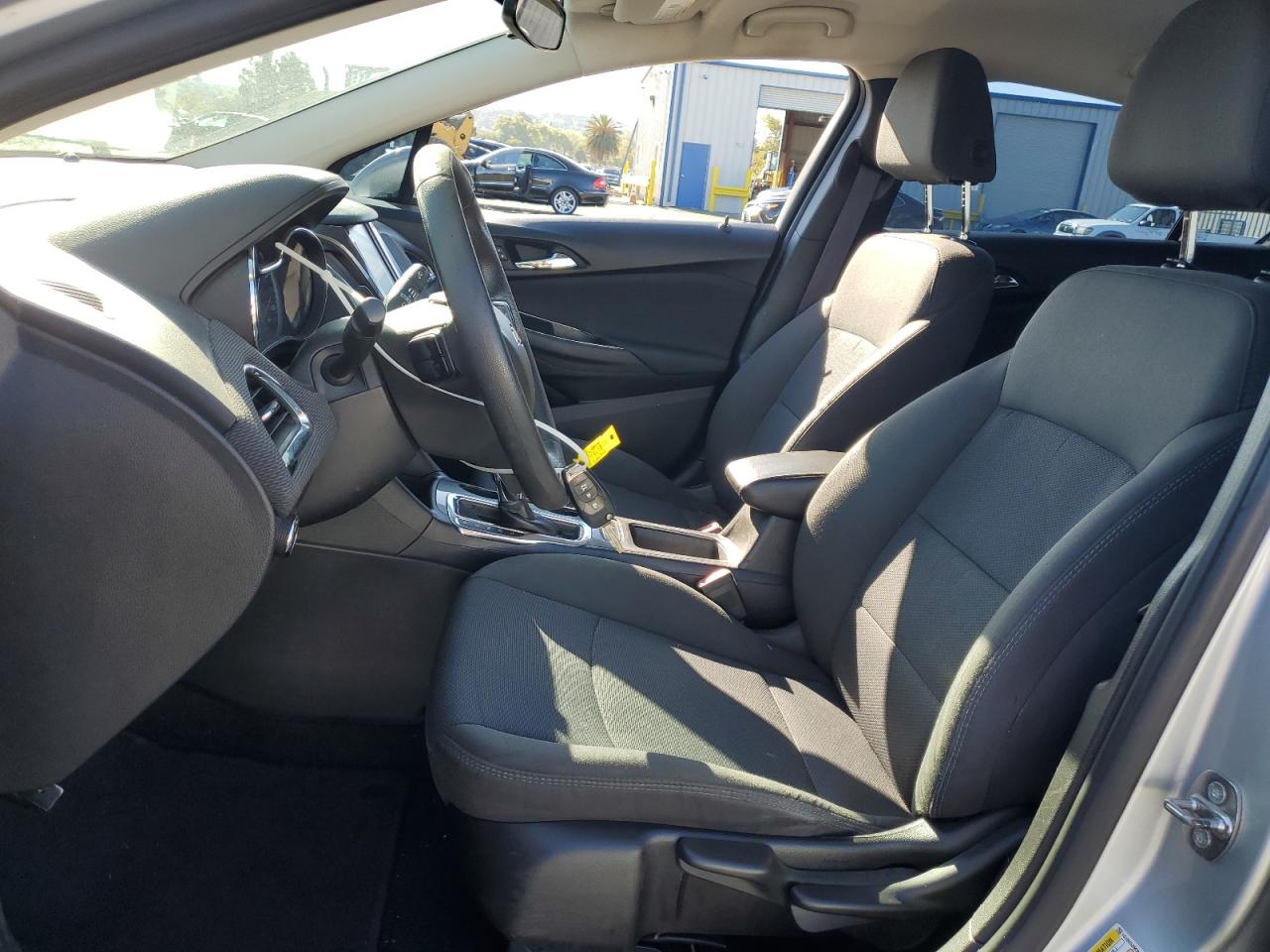 2017 Chevrolet Cruze Lt VIN: 1G1BE5SM3H7212104 Lot: 80961725