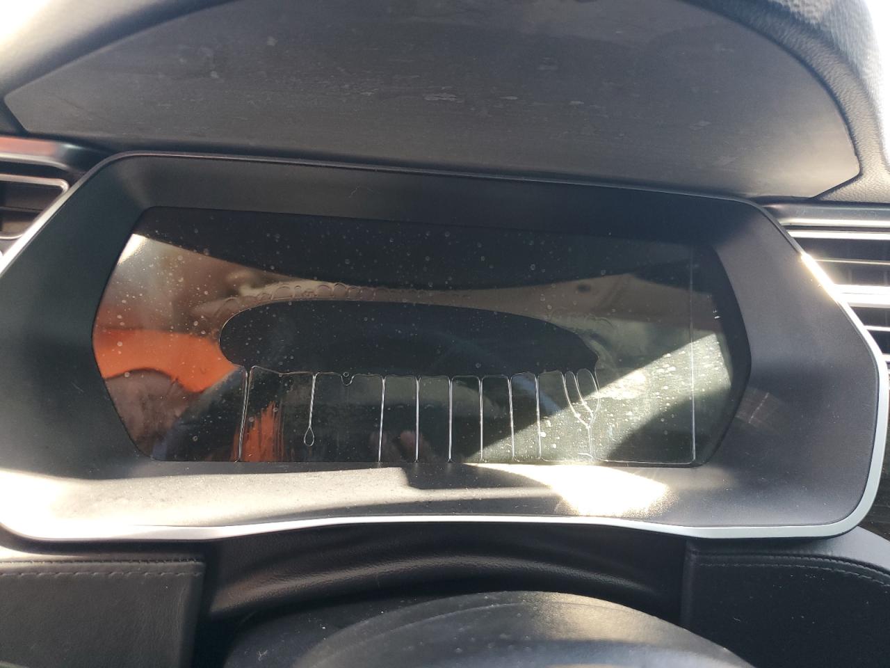 2014 Tesla Model S VIN: 5YJSA1H1XEFP40964 Lot: 82131515