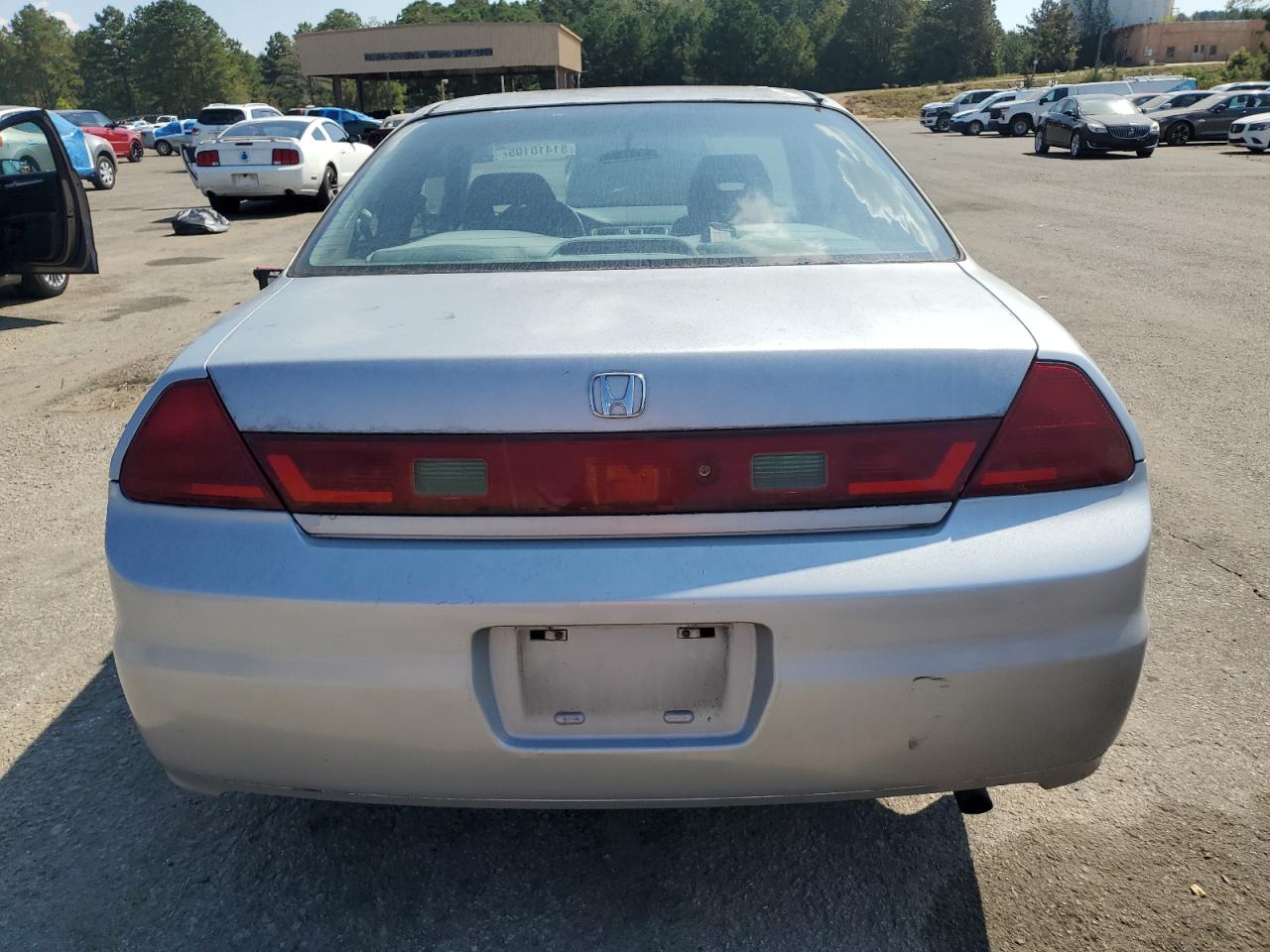 2001 Honda Accord Lx VIN: 1HGCG32411A015601 Lot: 81410195