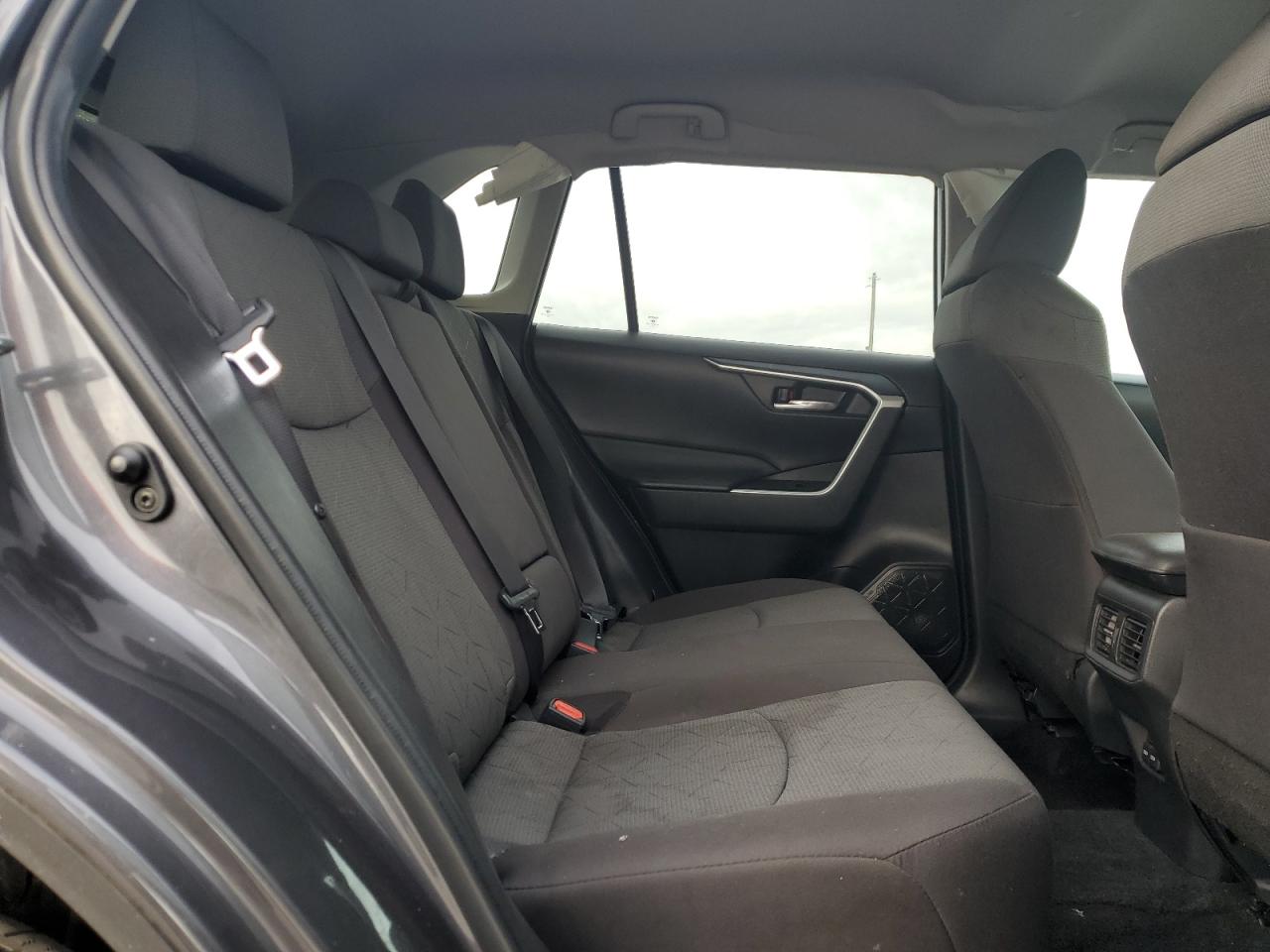 2022 Toyota Rav4 Xle VIN: 2T3W1RFV4NW192072 Lot: 80070425