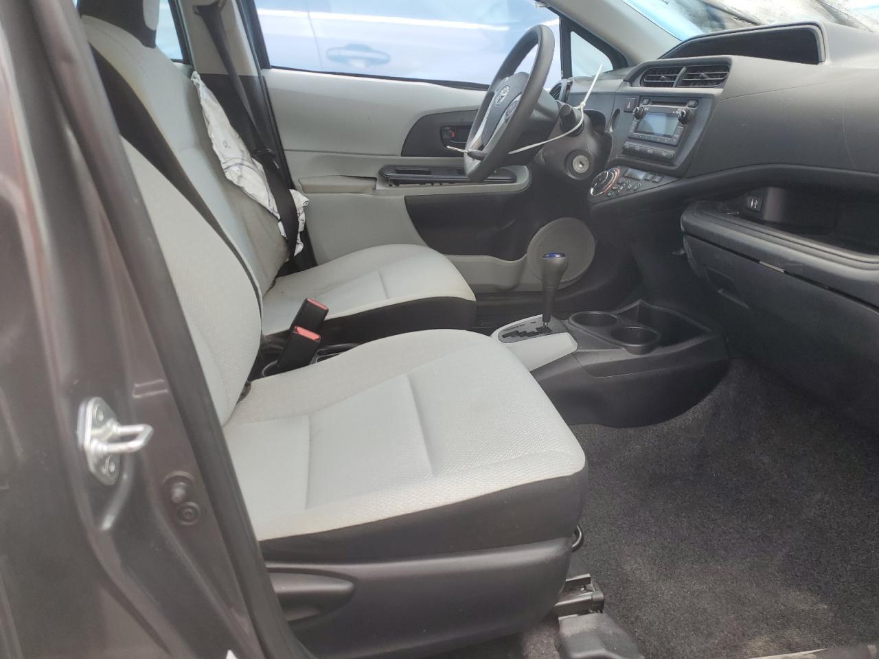 2013 Toyota Prius C VIN: JTDKDTB3XD1553860 Lot: 81255435