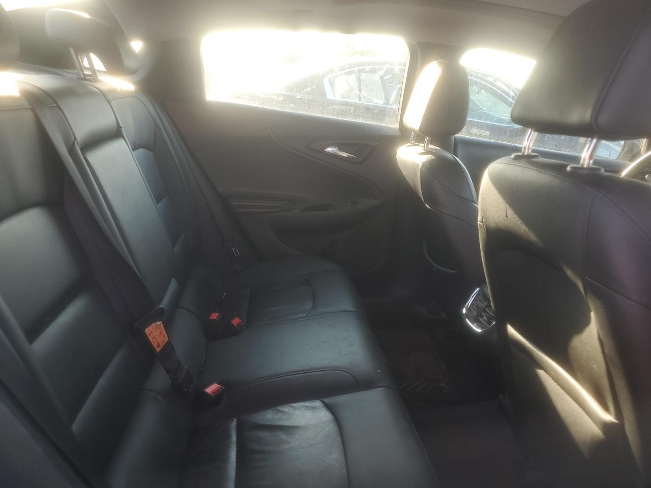 2019 Chevrolet Malibu Lt VIN: 1G1ZD5ST9KF121926 Lot: 82069325