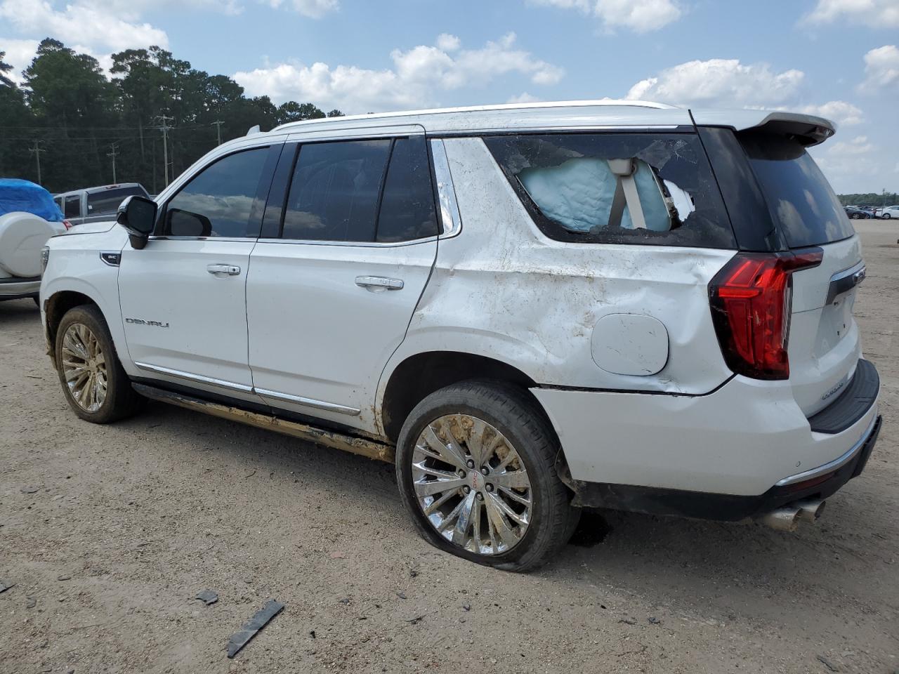 2022 GMC Yukon Denali 1GKS1DKLXNR352434 photo #3