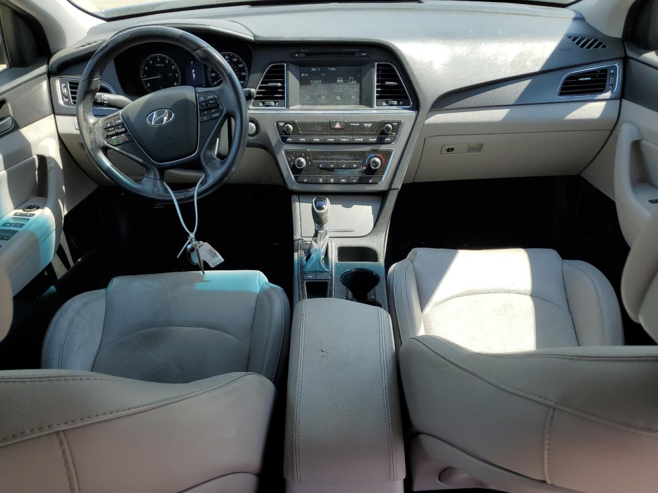 2017 Hyundai Sonata Sport VIN: 5NPE34AF2HH560687 Lot: 70987155