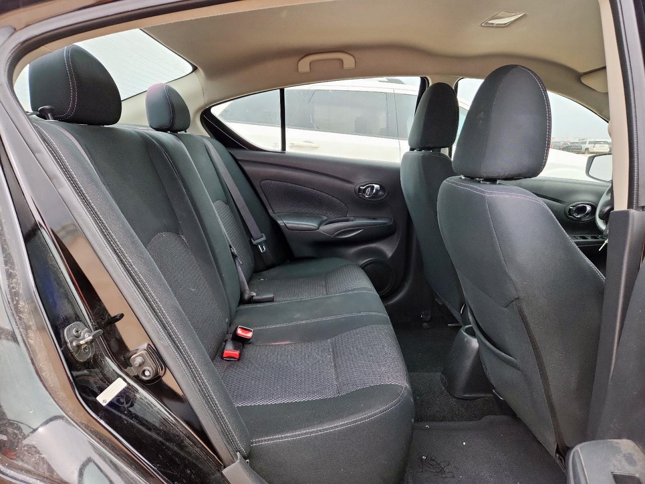 2018 Nissan Versa S VIN: 3N1CN7AP5JL803705 Lot: 71619265