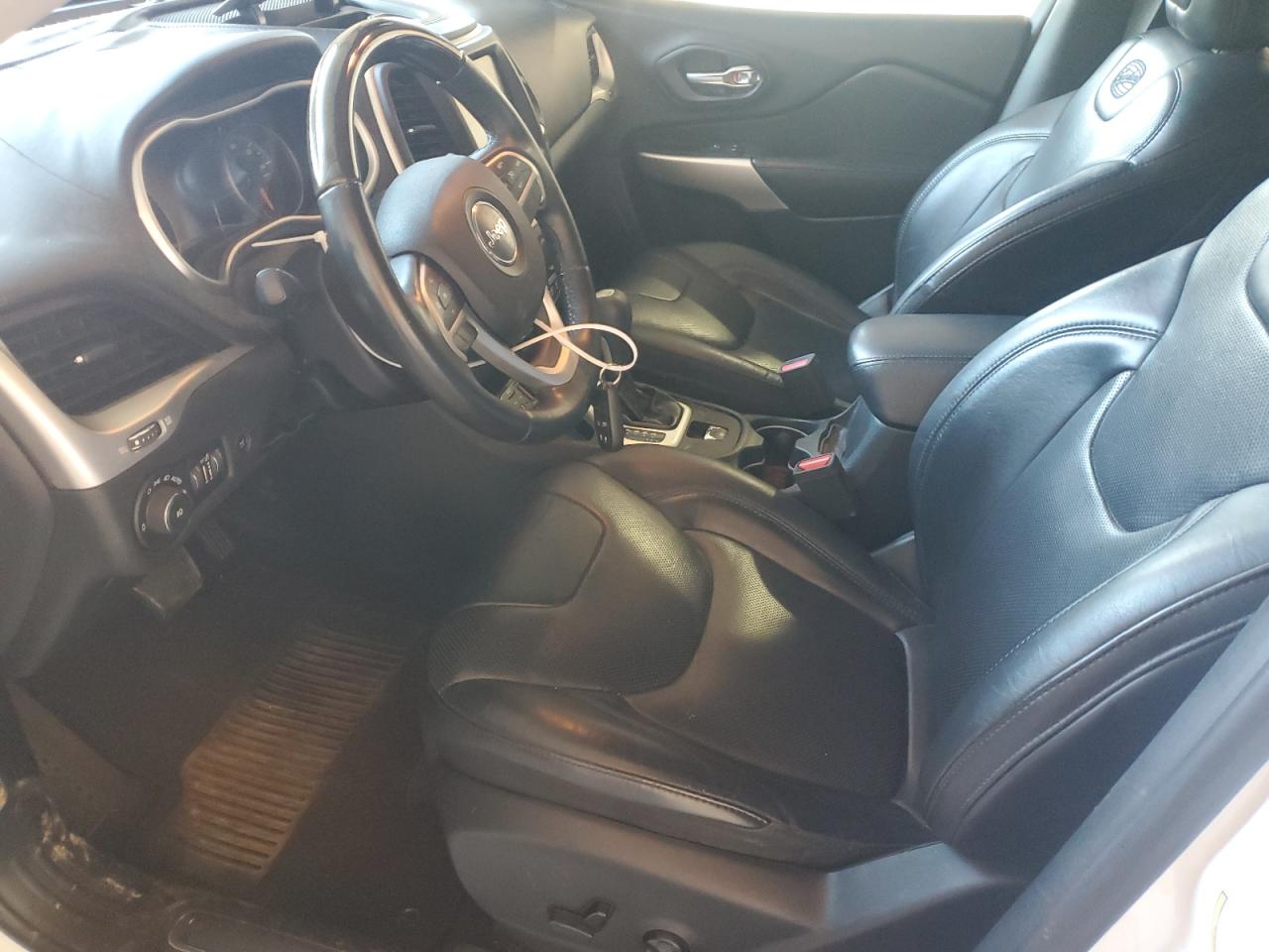 2016 Jeep Cherokee Overland VIN: 1C4PJLJS8GW338962 Lot: 71804235