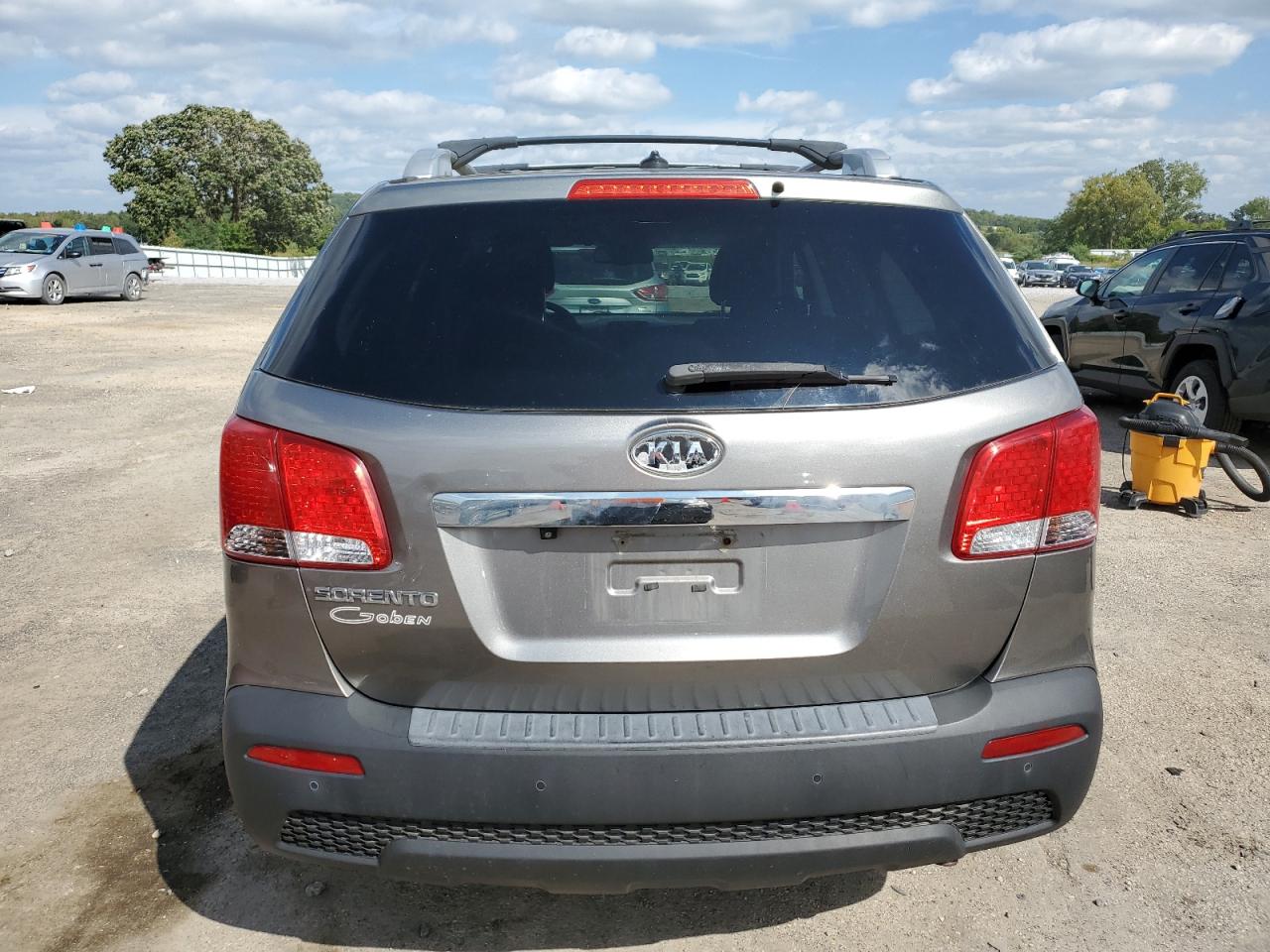 2013 Kia Sorento Lx VIN: 5XYKT3A60DG405683 Lot: 71567045