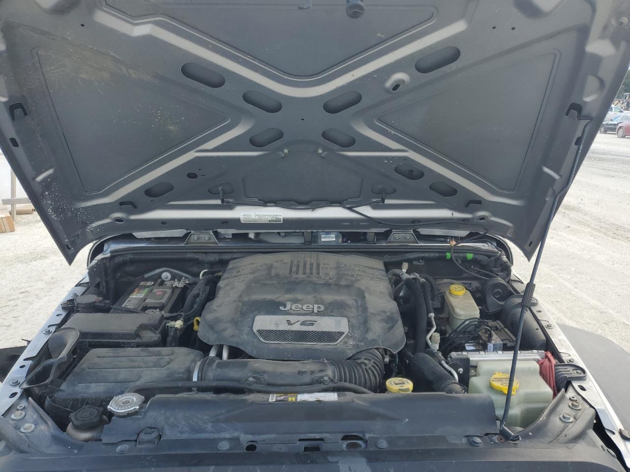 2016 Jeep Wrangler Unlimited Sport VIN: 1C4BJWDG2GL189047 Lot: 81699385