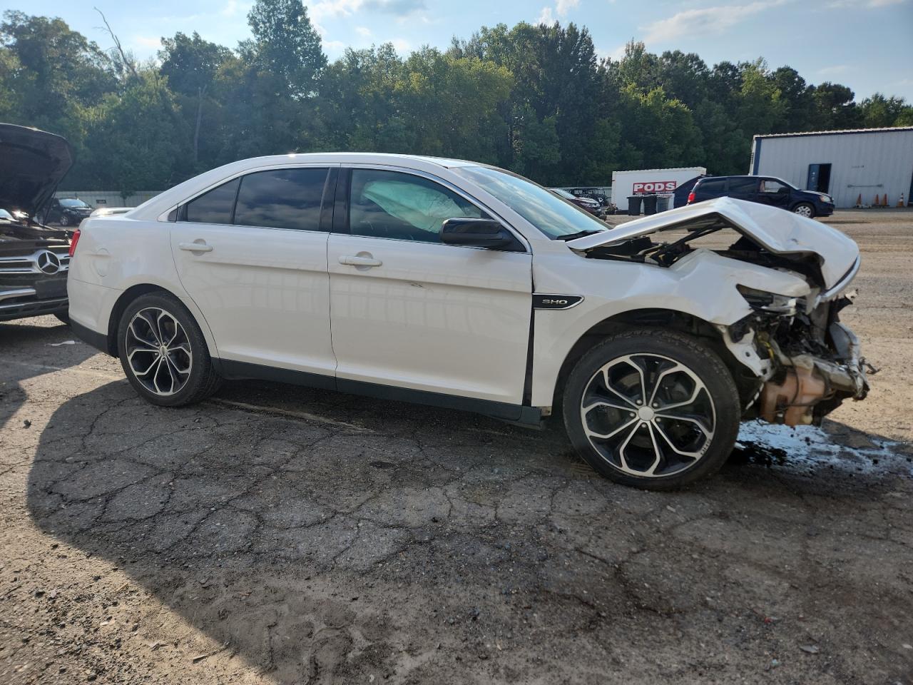 2015 Ford Taurus Sho VIN: 1FAHP2KT4FG186682 Lot: 70457895