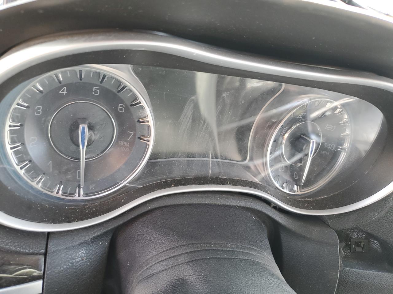 2015 Chrysler 300 Limited VIN: 2C3CCAAGXFH791782 Lot: 71250075