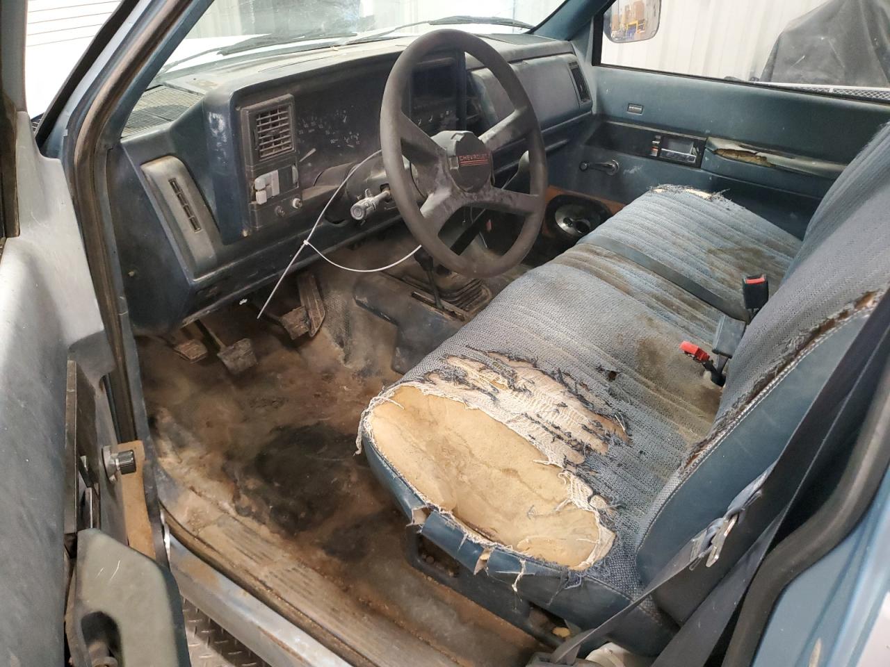 1992 Chevrolet Gmt-400 K1500 VIN: 1GCEK14ZXNE132725 Lot: 80033515