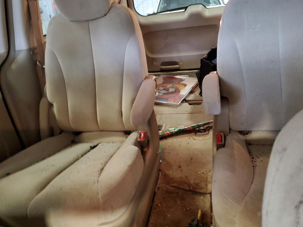 2007 Kia Sedona Ex VIN: KNDMB233276180697 Lot: 84570225