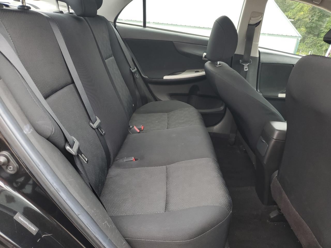 2010 Toyota Corolla Base VIN: 1NXBU4EE9AZ343999 Lot: 81618025