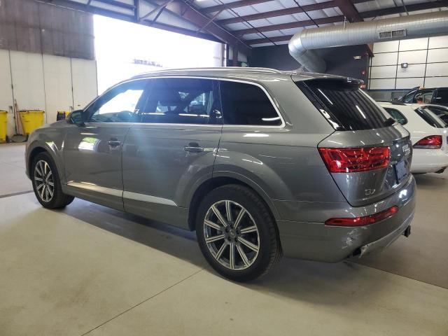  AUDI Q7 2018 Серый