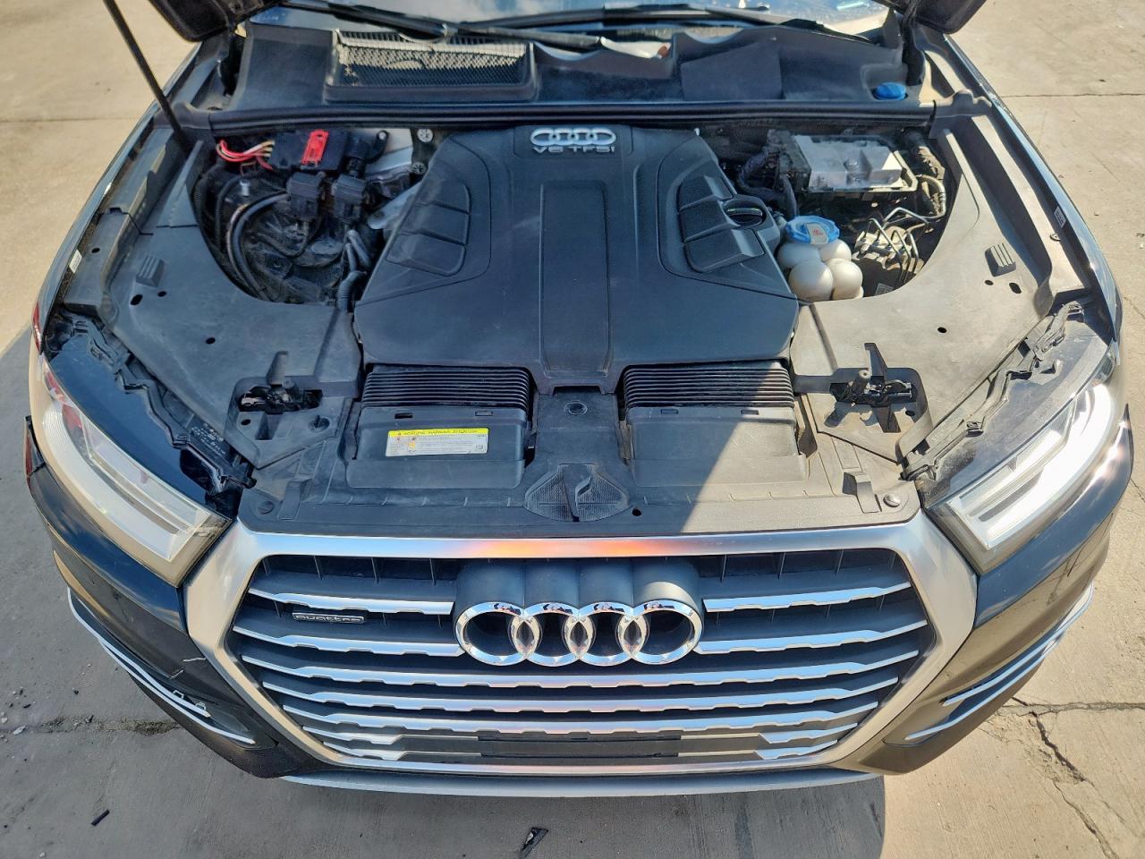 2017 Audi Q7 Premium VIN: WA1AAAF74HD005762 Lot: 84458175