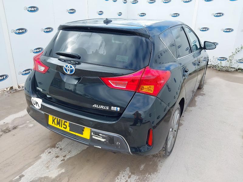 2015 TOYOTA AURIS EXCEL