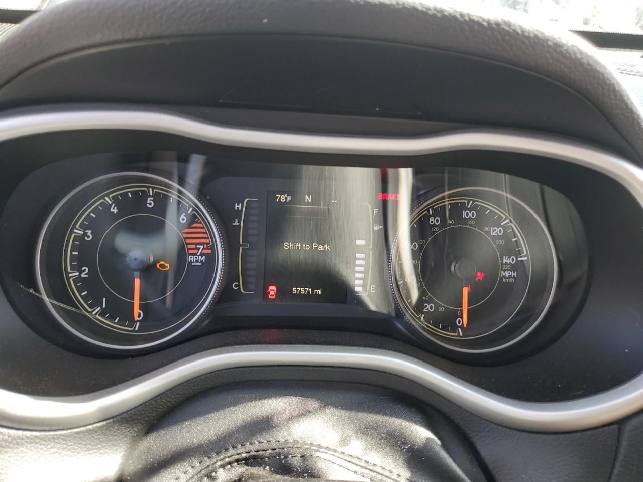 2016 Jeep Cherokee Latitude VIN: 1C4PJLCB8GW371117 Lot: 83858735