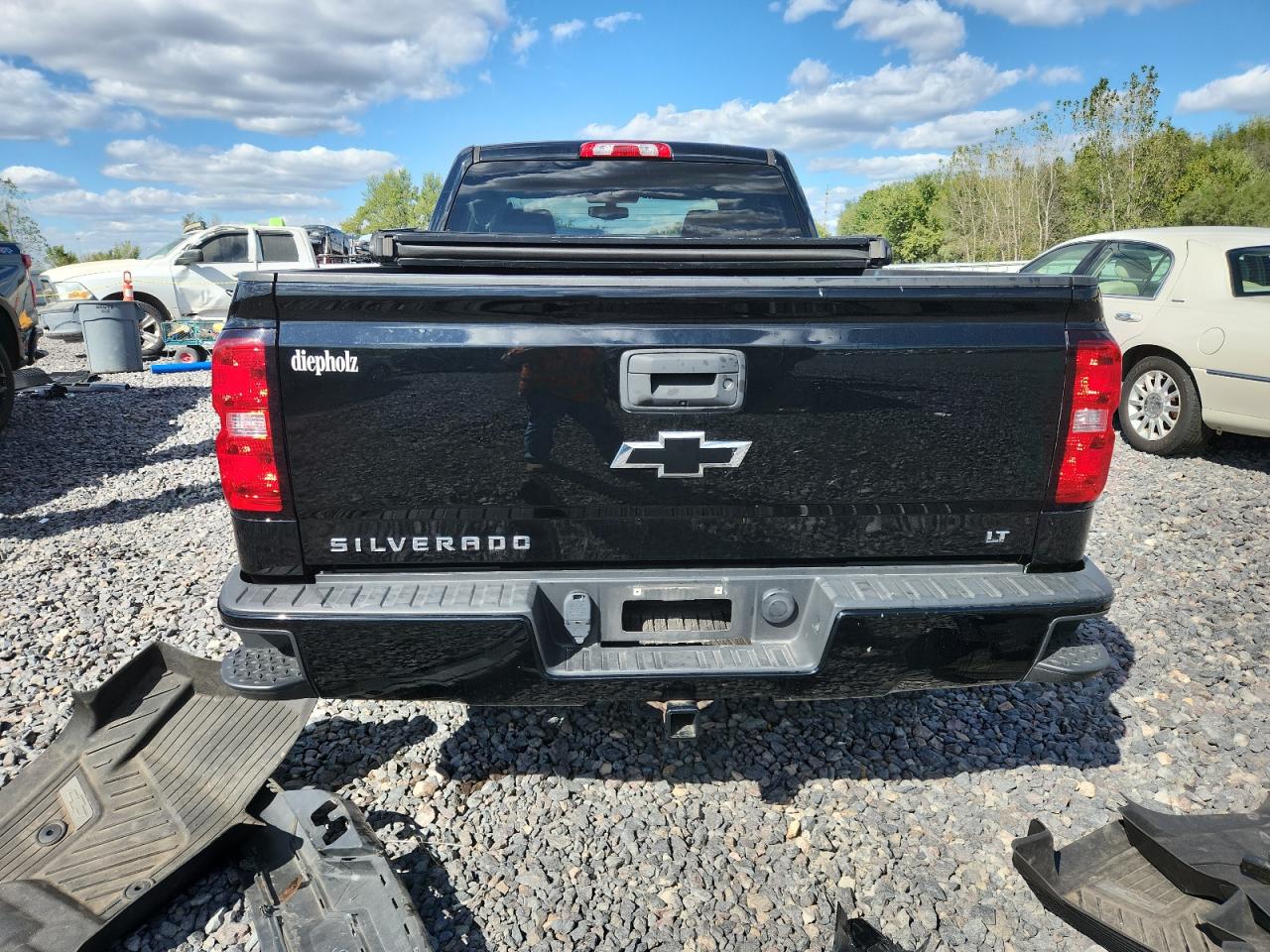 2017 Chevrolet Silverado K1500 Lt VIN: 1GCVKREC2HZ338997 Lot: 84247745