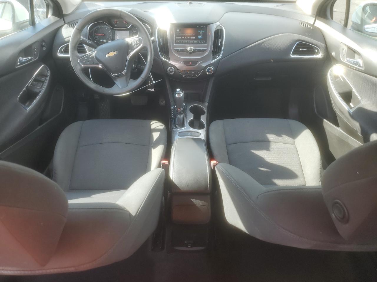 2017 Chevrolet Cruze Lt VIN: 1G1BE5SM1H7263701 Lot: 83952655