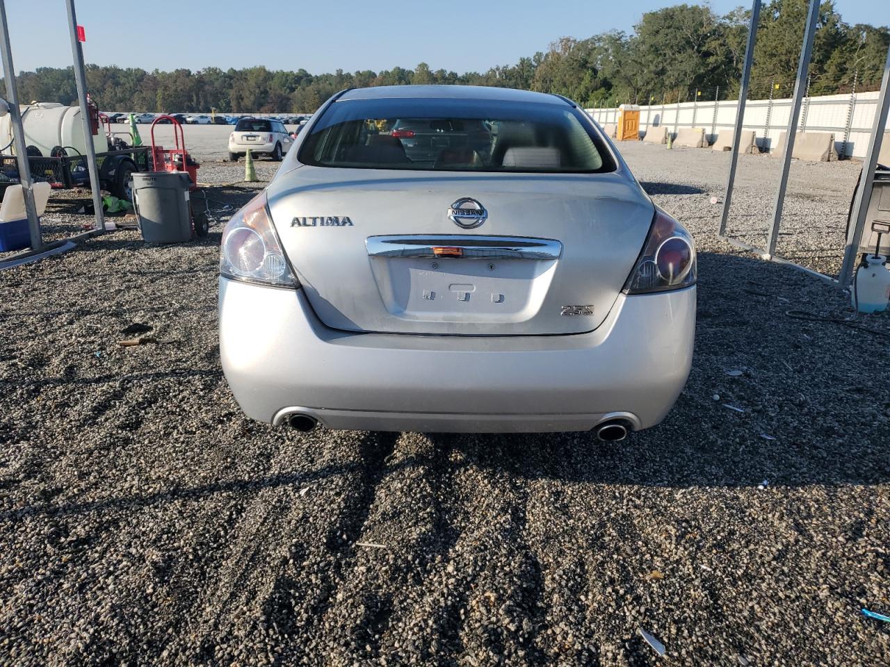 2010 Nissan Altima Base VIN: 1N4AL2AP8AN411028 Lot: 81385065