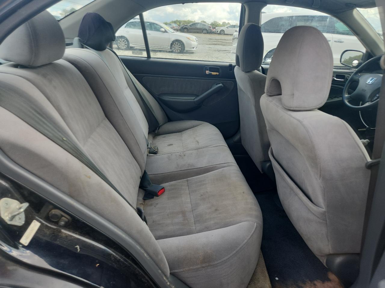 2003 Honda Civic Lx VIN: 2HGES165X3H579105 Lot: 81846915