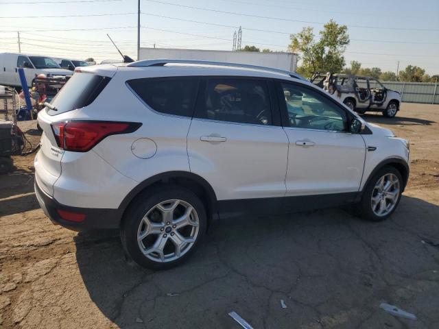  FORD ESCAPE 2019 Белы