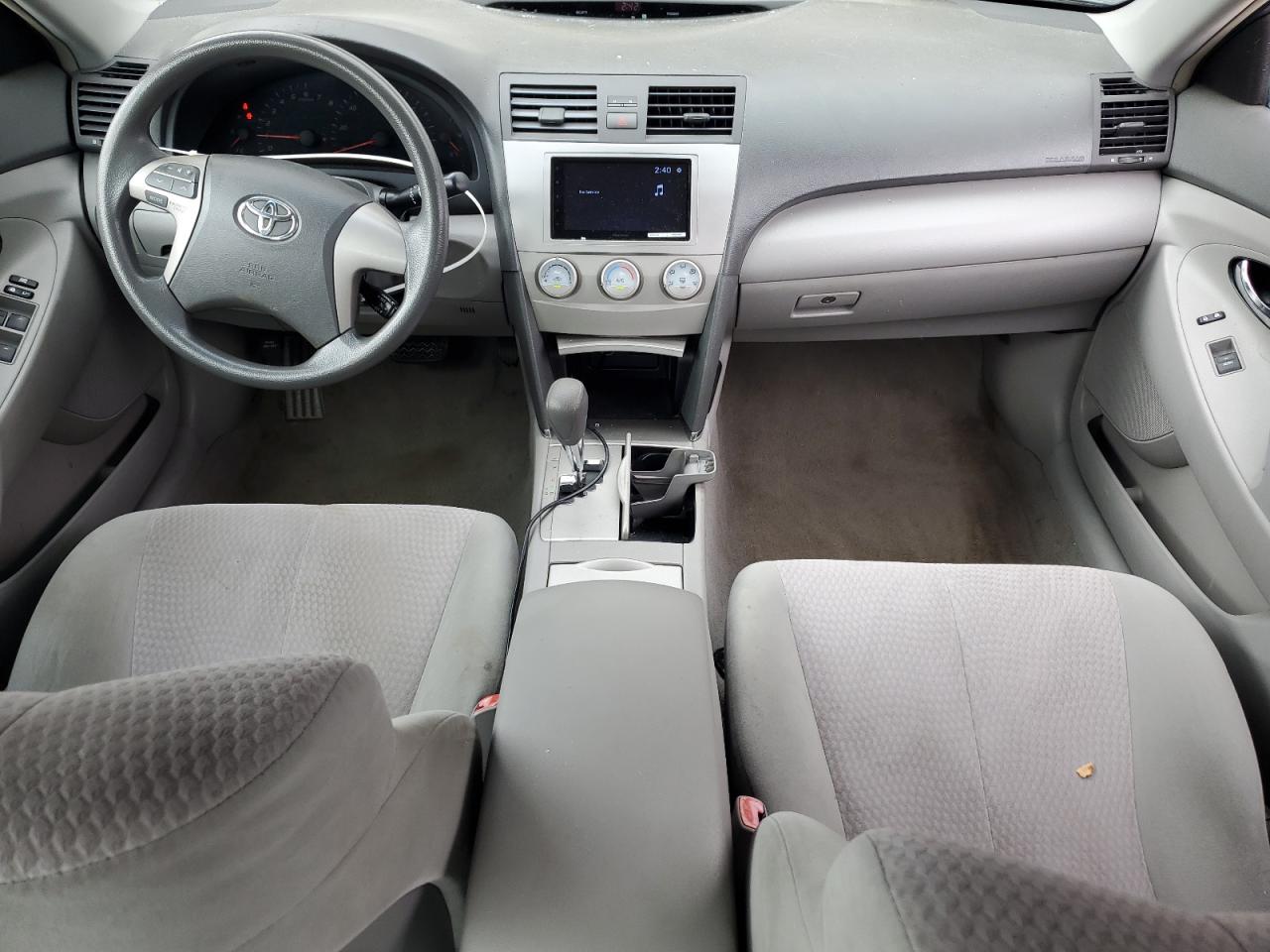 2010 Toyota Camry Base VIN: 4T1BF3EK0AU516402 Lot: 84040825