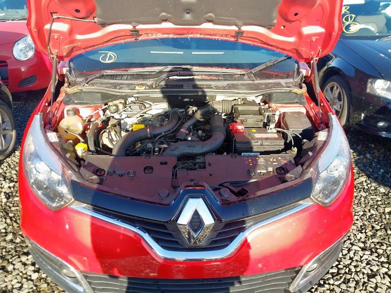 2017 RENAULT CAPTUR SIGNATURE NAV TCE 