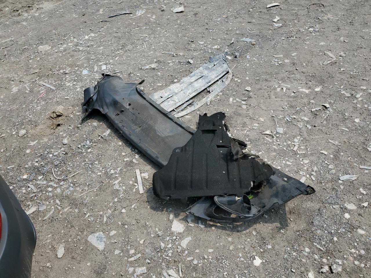 2015 Jeep Cherokee Latitude VIN: 1C4PJMCB9FW505556 Lot: 71733675