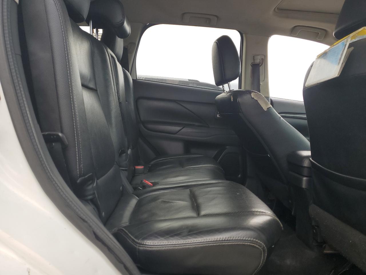 2016 Mitsubishi Outlander Gt VIN: JA4JZ4AX2GZ002104 Lot: 80708875