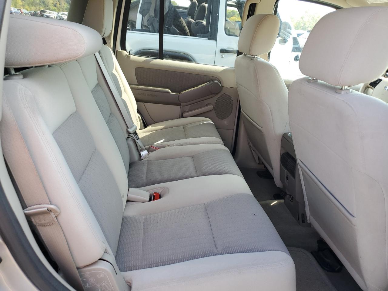 2007 Ford Explorer Xlt VIN: 1FMEU73E07UB71873 Lot: 80827175
