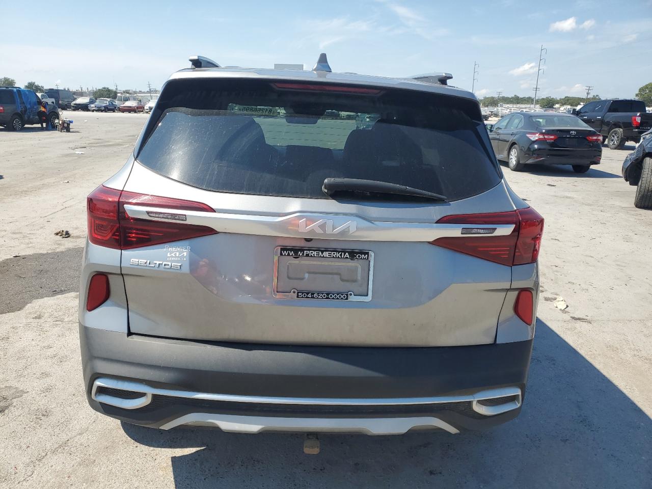 2023 Kia Seltos S VIN: KNDEU2AAXP7386831 Lot: 81256895